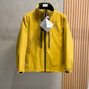 アークテリクス ジャケット レディース