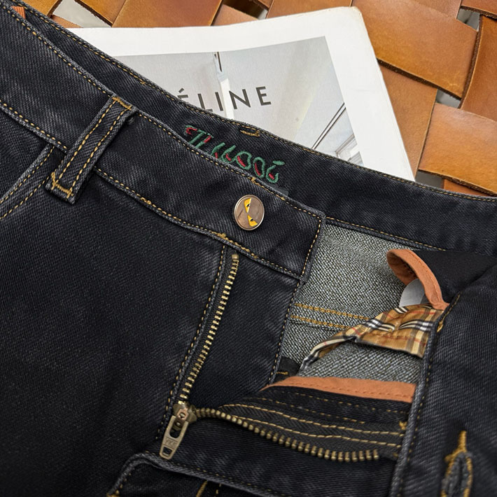 最高級フェンディスーパーコピー FENDI 今流行りのデニム ジーンズブランド 高級 メンズ 2525701 フェンディ ジーンズ メンズ - 画像 (4)