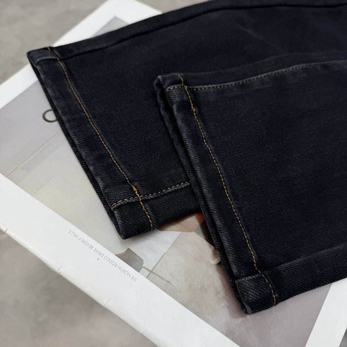 最高級フェンディスーパーコピー FENDI 今流行りのデニム ジーンズブランド 高級 メンズ 2525701 フェンディ ジーンズ メンズ - 画像 (3)