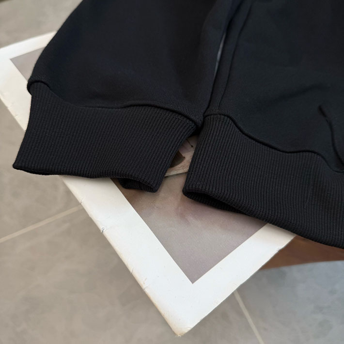 最高級セリーヌスーパーコピー Loose Hoodie ルーズフーディ プルオーバー プリントスウェット ブラック 2525710 セリーヌ パーカー メンズ - 画像 (3)