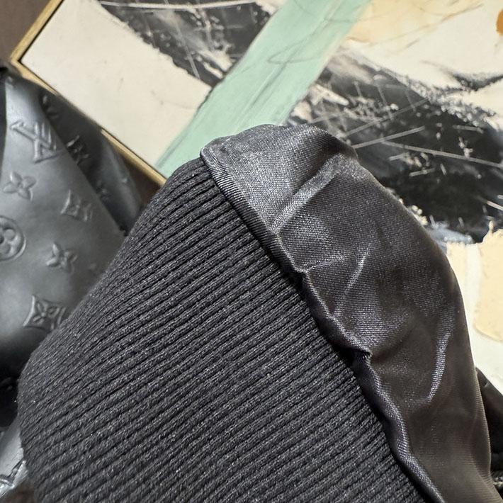 ルイヴィトン LVSEデボスモノグラムミックスレザーブルゾン レザージャケット ブラック 2525725 ルイヴィトン レザージャケット メンズ - 画像 (3)