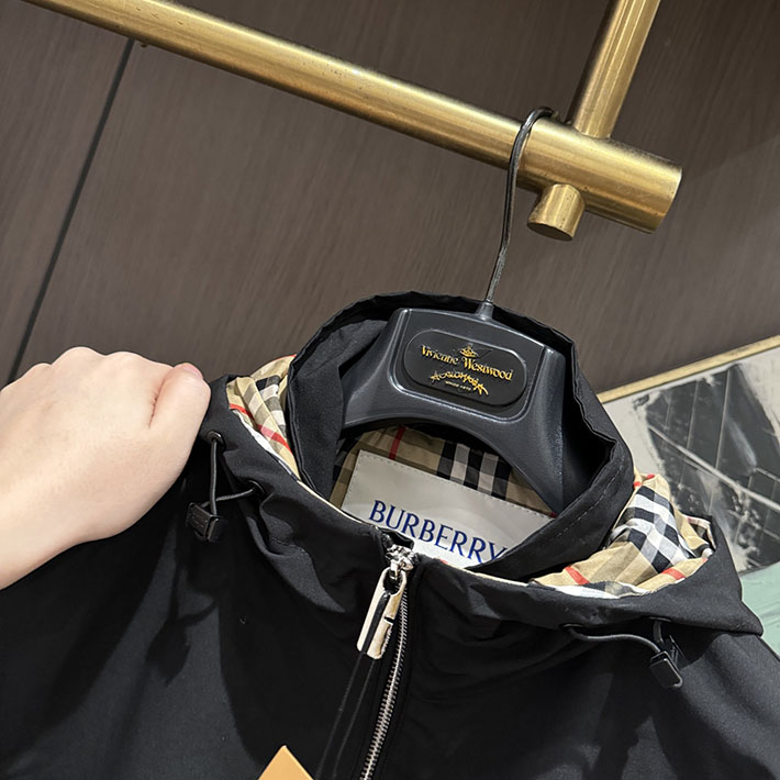 最高級バーバリースーパーコピー BURBERRY チェッカーテープ ナイロン フーデッドジャケット ブラック 2525751 バーバリー ジャケット メンズ - 画像 (5)