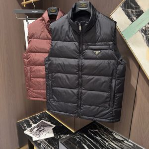 プラダ ダウンベスト メンズ