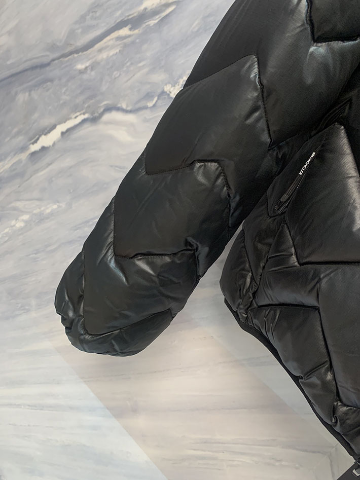 最高級モンクレールスーパーコピー Moncler Laverqショートダウンジャケット ブラック 2525788 モンクレール ダウン アウトレット - 画像 (7)