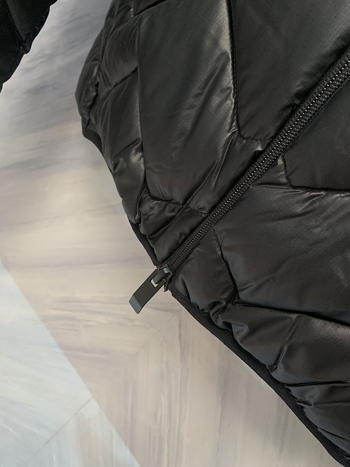 最高級モンクレールスーパーコピー Moncler Laverqショートダウンジャケット ブラック 2525788 モンクレール ダウン アウトレット - 画像 (6)