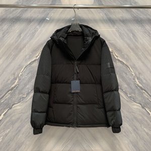 ルイヴィトン ダウンジャケット 新作