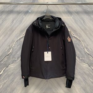 モンクレール ダウン アウトレット