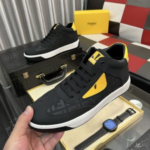 フェンディ スニーカー メンズ