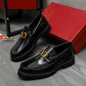 ヴァレンティノ ローファー メンズ