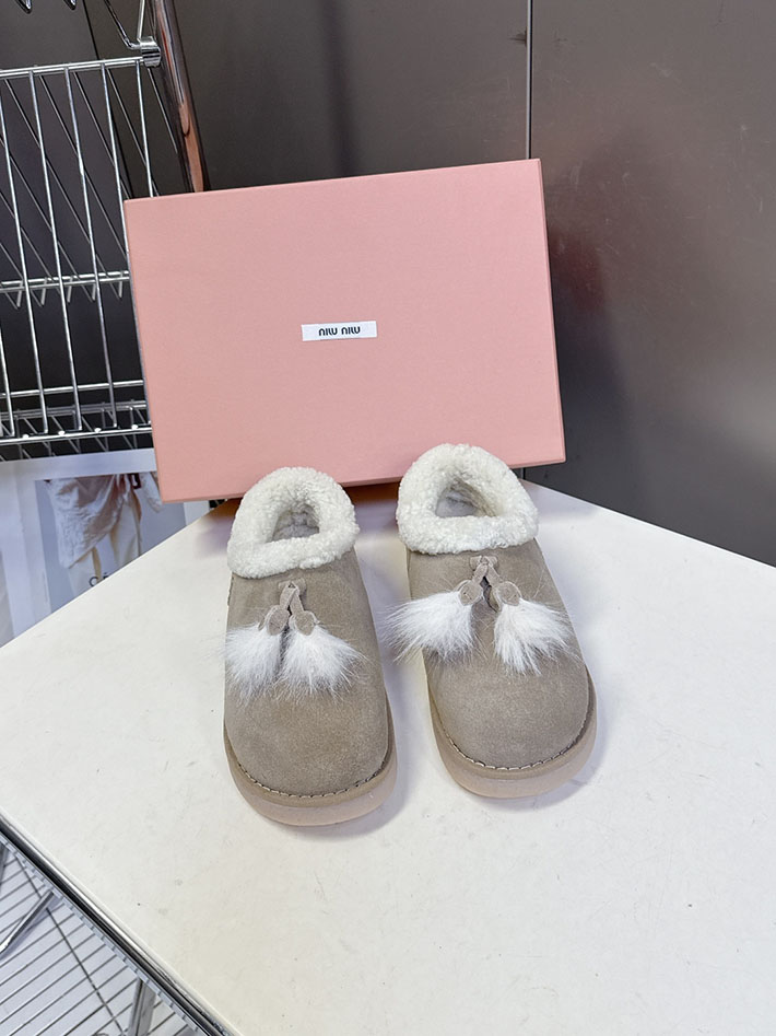 最高級MiuMiuスーパーコピー ミュウミュウ スエードxシアリング ミュール 5R514E 2627059 Miumiu ミュール ハチクロ - 画像 (4)