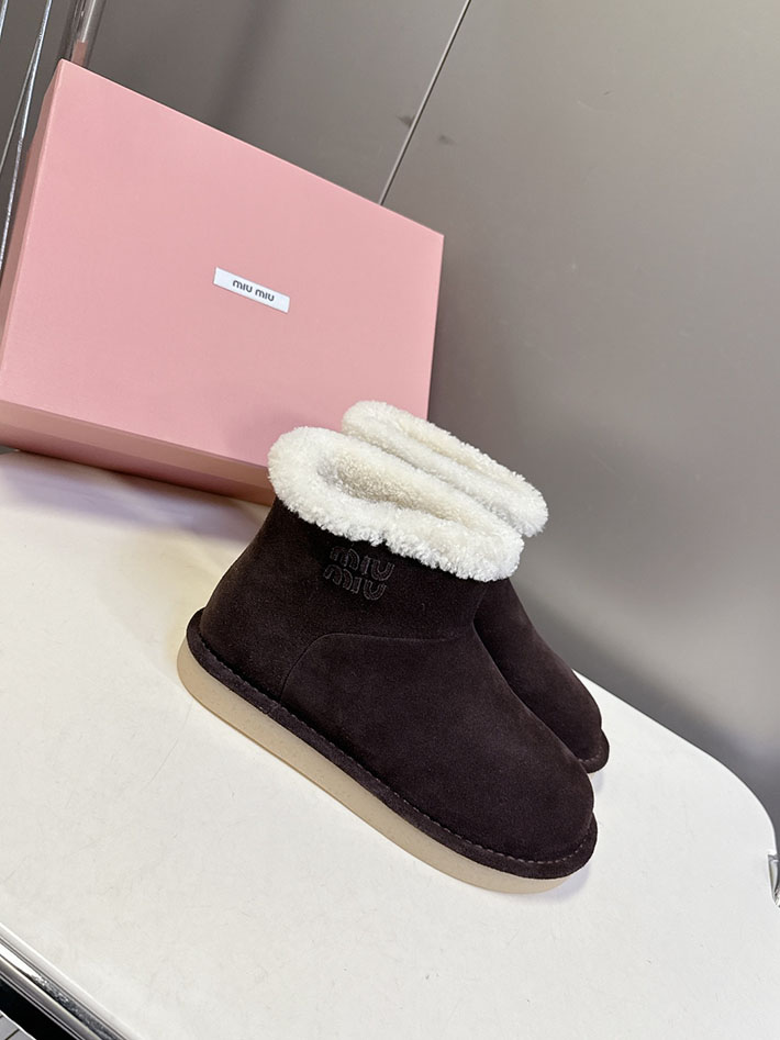 最高級MiuMiuスーパーコピー ミュウミュウ スエードxシアリング ミュール 5R514E 2627066 レディース スノーブーツ 人気 - 画像 (3)