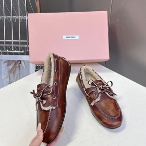 ミュウミュウ アウトレット店舗