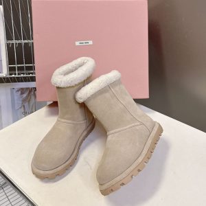 miumiu ムートンブーツ