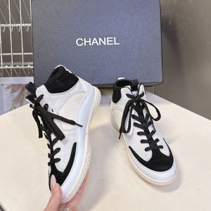 シャネル スニーカー 新作