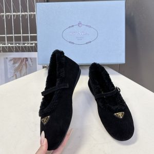 プラダ バレリーナ