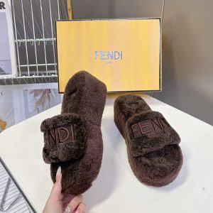 サンダル レディース 人気ブランド