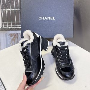 シャネル スニーカー 人気