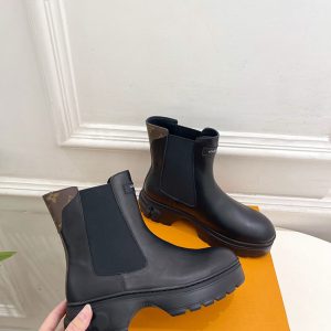 ルイヴィトン ブーツ 新作