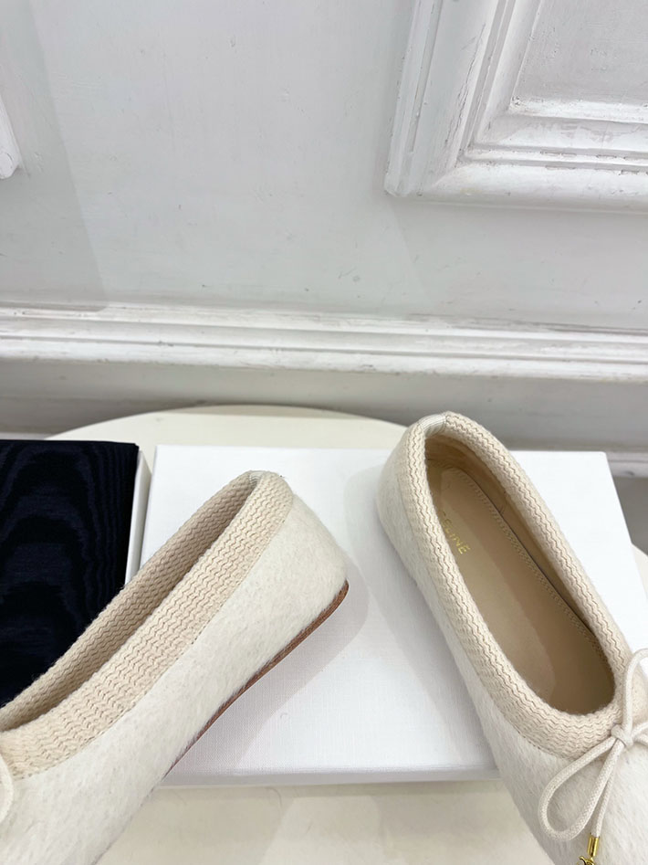最高級セリーヌスーパーコピー CELINE アビー バレリーナ アルパカウールファブリック 364965232C.12CW セリーヌ バレリーナ - 画像 (6)