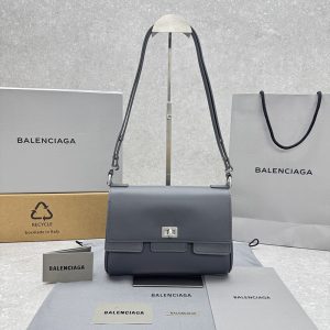 バレンシアガ バッグ ショルダー