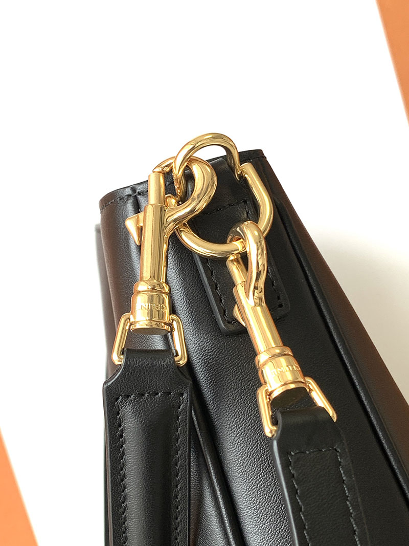 最高級セリーヌスーパーコピー CELINE ミディアム カミーユ 16(セーズ)ソフト バッグ ブラック 119563FX9.38NO - 画像 (4)