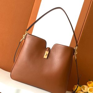 セリーヌ バッグ アウトレット