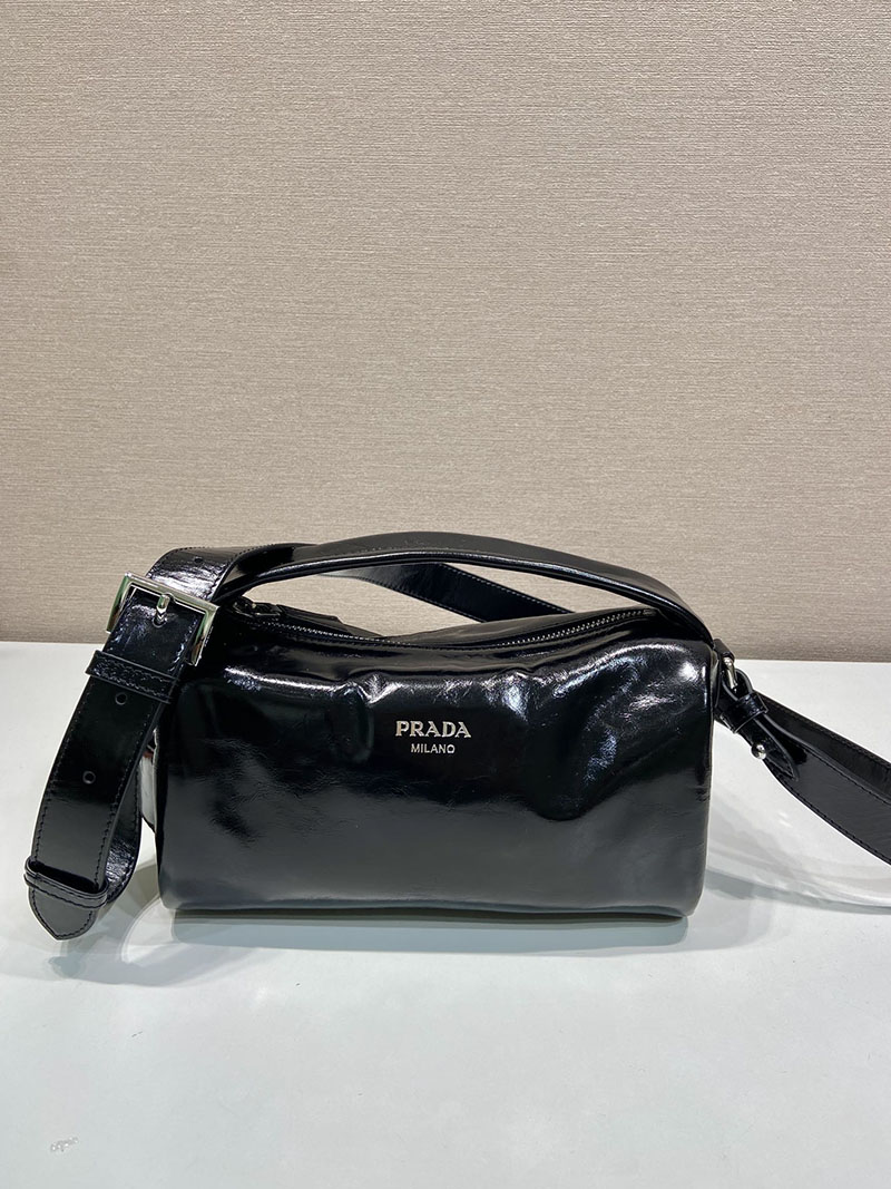 プラダ バッグ レディース PRADA レザー ショルダーバッグ ブラック 2VH188_2CYR_F0002 プラダ 斜 めがけ バッグ レディース - 画像 (9)