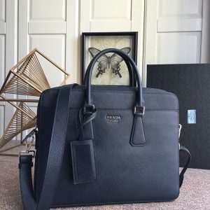 プラダ ビジネスバッグ メンズ