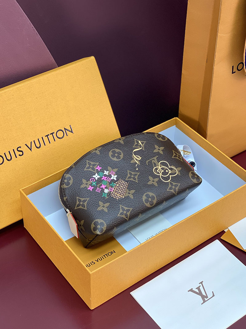 最高級ルイヴィトンスーパーコピー Louis Vuitton ポシェット・コスメティック PM フューシャ M15359 ルイヴィトン 化粧ポーチ - 画像 (11)