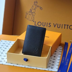 ヴィトン カードケース 財布代わり