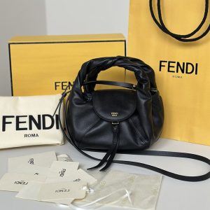 フェンディ バッグ アウトレット