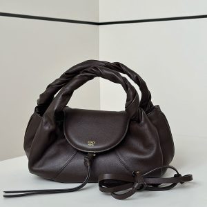 フェンディ スパイ バッグ 新品