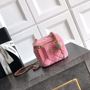 シャネル バニティ 使い勝手