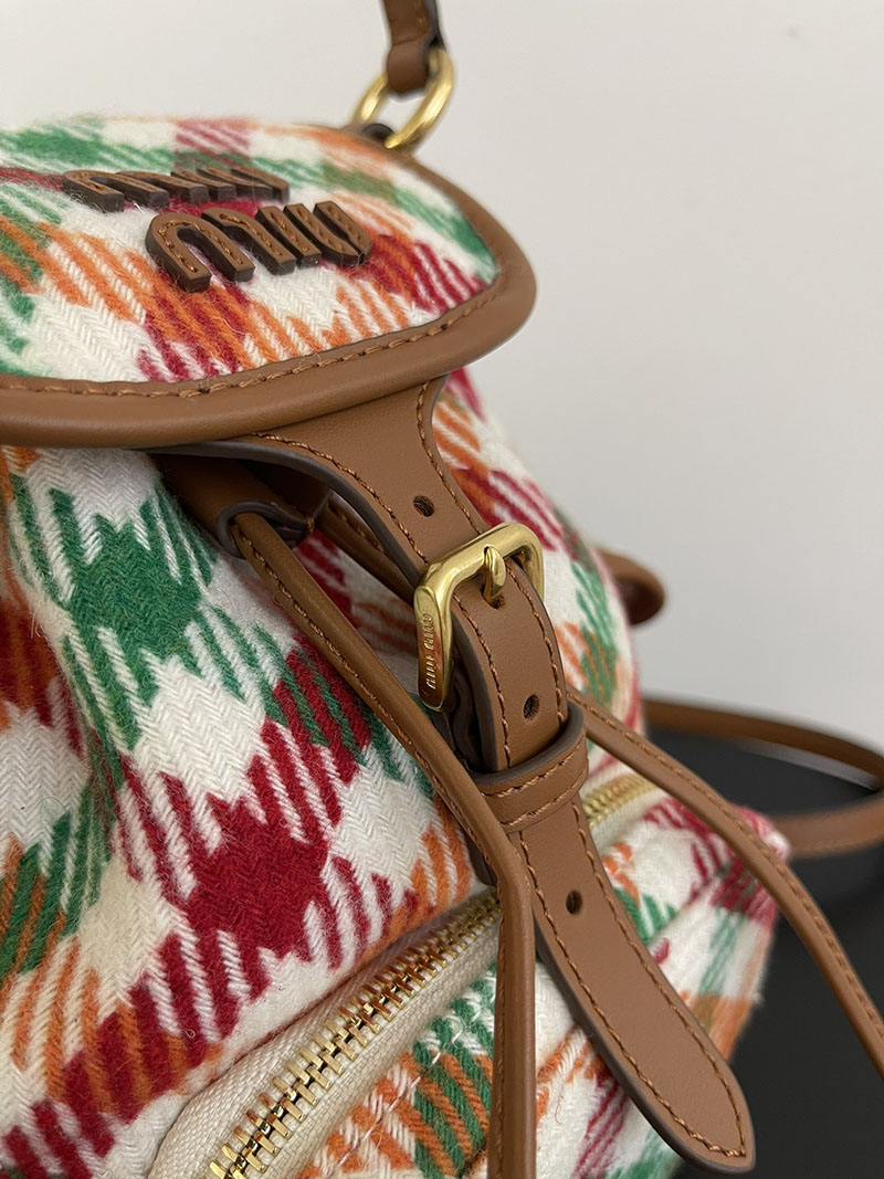 最高級MiuMiuスーパーコピー ミュウミュウ プレイドxレザー バックパック 5BZ043_2IFK_F0Q6N_V_OOM ミュウミュウ リュック アウトレット - 画像 (7)