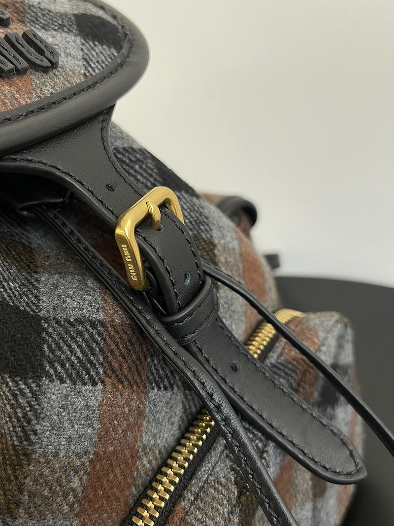 最高級MiuMiuスーパーコピー ミュウミュウ プレイドxレザー バックパック 5BZ043_2IFK_F0RDS_V_OOM Miumiu リュック レディース - 画像 (6)