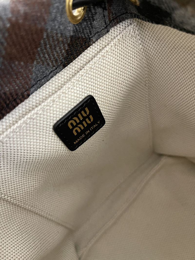 最高級MiuMiuスーパーコピー ミュウミュウ プレイドxレザー バックパック 5BZ043_2IFK_F0RDS_V_OOM Miumiu リュック レディース - 画像 (4)