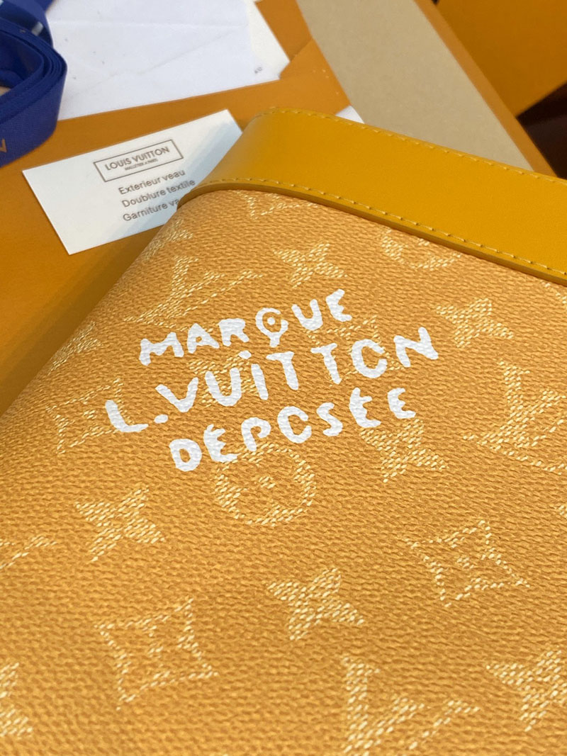 ルイヴィトン バッグ 新作 Louis Vuitton ポシェット・ヴォワヤージュ スープル サフランイエロー 2526627 ヴィトン クラッチバッグ メンズ - 画像 (3)