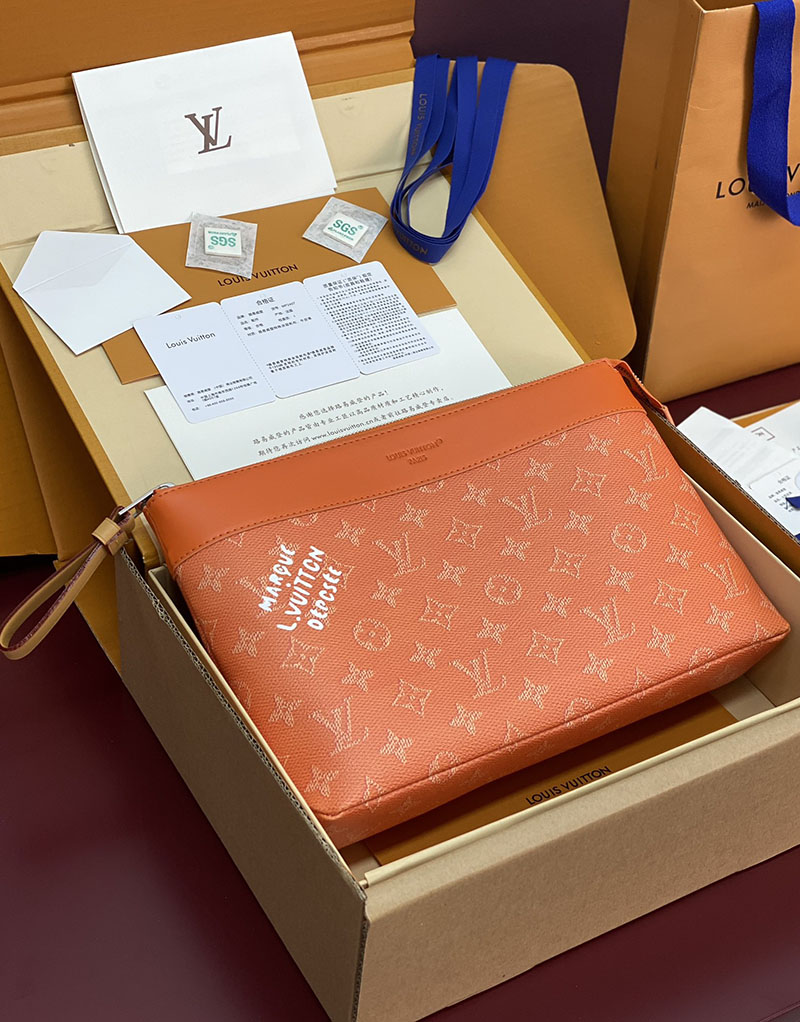 ヴィトン クラッチバッグ メンズ