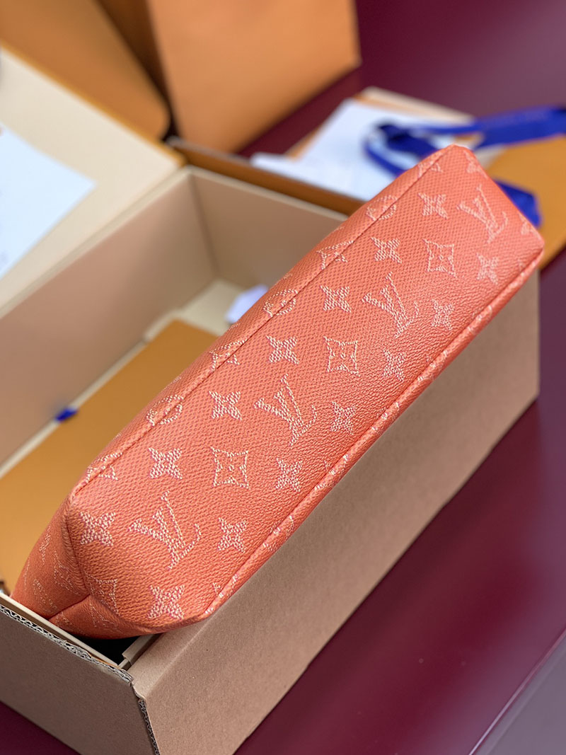 ルイヴィトン バッグ 新作 Louis Vuitton ポシェット・ヴォワヤージュ キャラメル M26828 ヴィトン クラッチバッグ メンズ - 画像 (5)