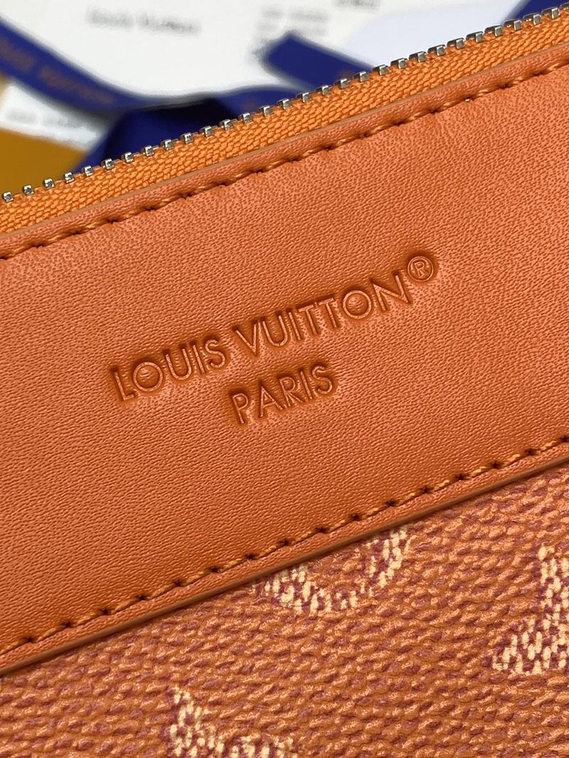 ルイヴィトン バッグ 新作 Louis Vuitton ポシェット・ヴォワヤージュ キャラメル M26828 ヴィトン クラッチバッグ メンズ - 画像 (7)