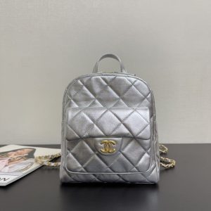 シャネル リュック 新作