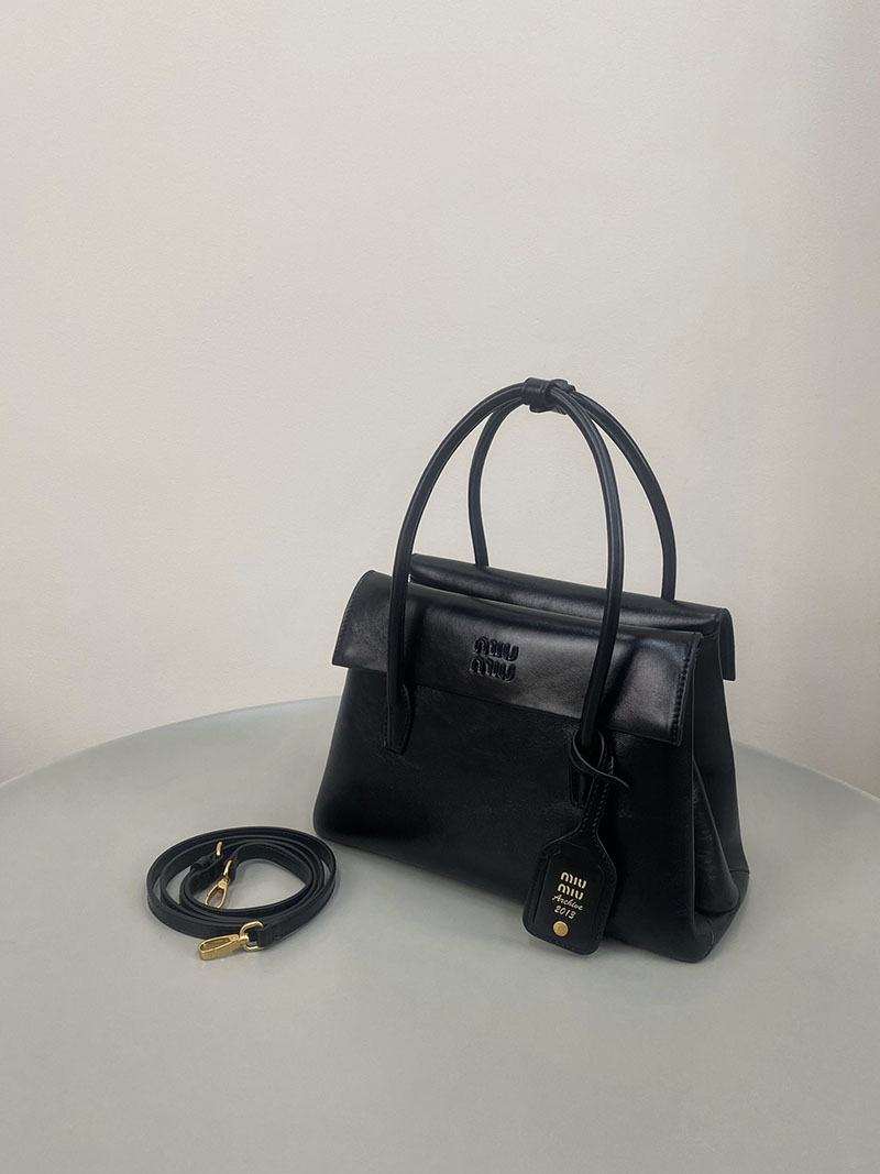 最高級MiuMiuスーパーコピー ミュウミュウ ソリテール シャイニーレザー バッグ 5BA302_US0_F0002_V_OWO ミュウミュウ ボストンバッグ - 画像 (9)