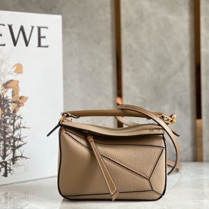 ロエベ トートバッグ ミニ