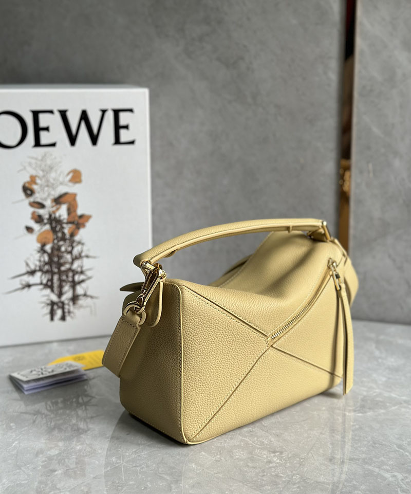 最高級ロエベスーパーコピー LOEWE Puzzle Small Bag パズル バッグ ショルダーバッグ イエロー 2526662 ロエベ パズルバッグ ショルダー - 画像 (7)