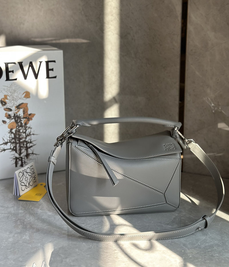 最高級ロエベスーパーコピー LOEWE Puzzle Small Bag パズル バッグ ショルダーバッグ アンスラサイト 2526663 ロエベ パズルバッグ ショルダー - 画像 (8)