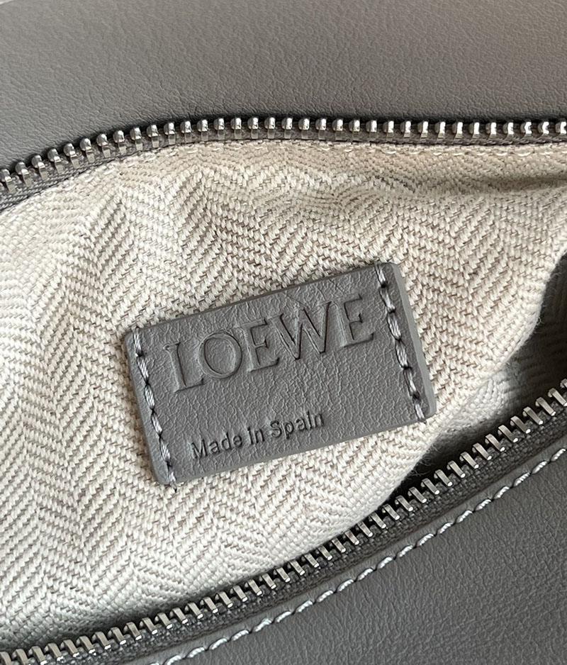 最高級ロエベスーパーコピー LOEWE Puzzle Small Bag パズル バッグ ショルダーバッグ アンスラサイト 2526663 ロエベ パズルバッグ ショルダー - 画像 (4)