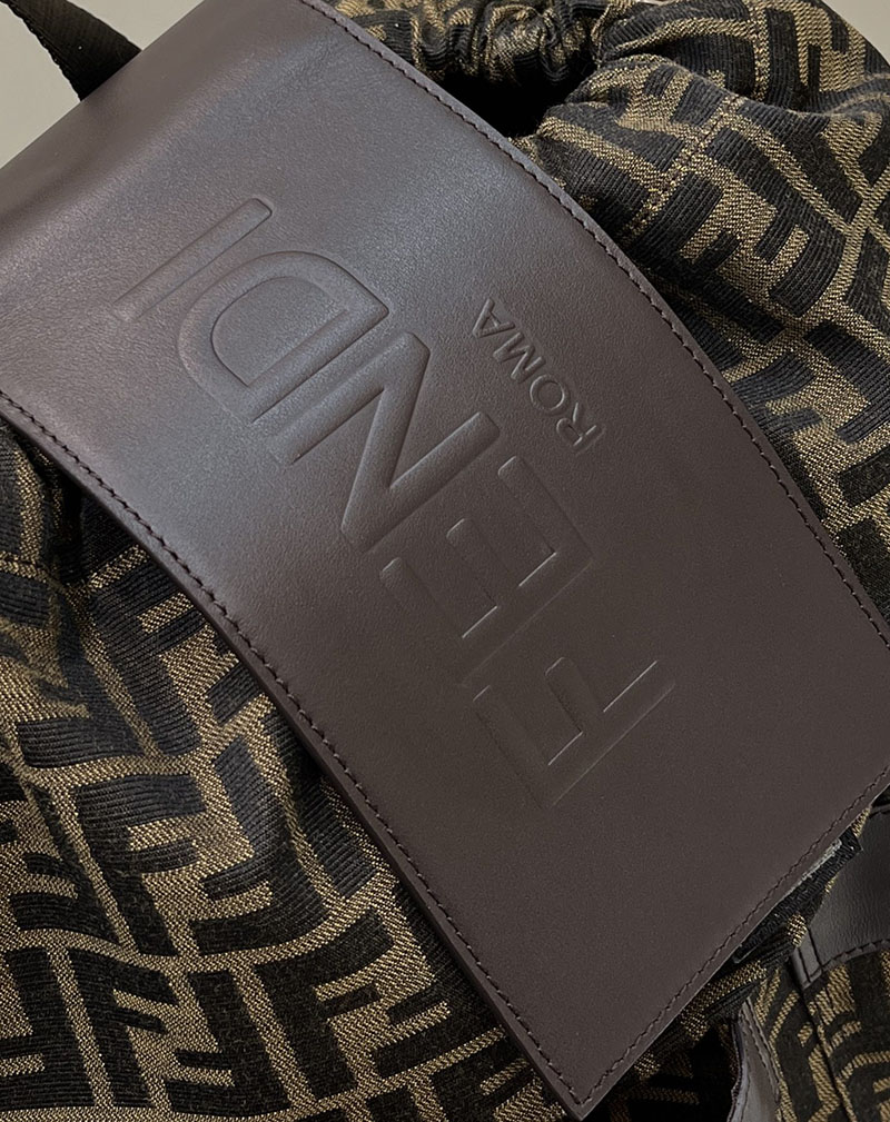 最高級フェンディスーパーコピー Fストライク ラージ FFジャカードファブリック バックパック ブラック 7VZ056AG0MF19KW fendi リュック - 画像 (6)