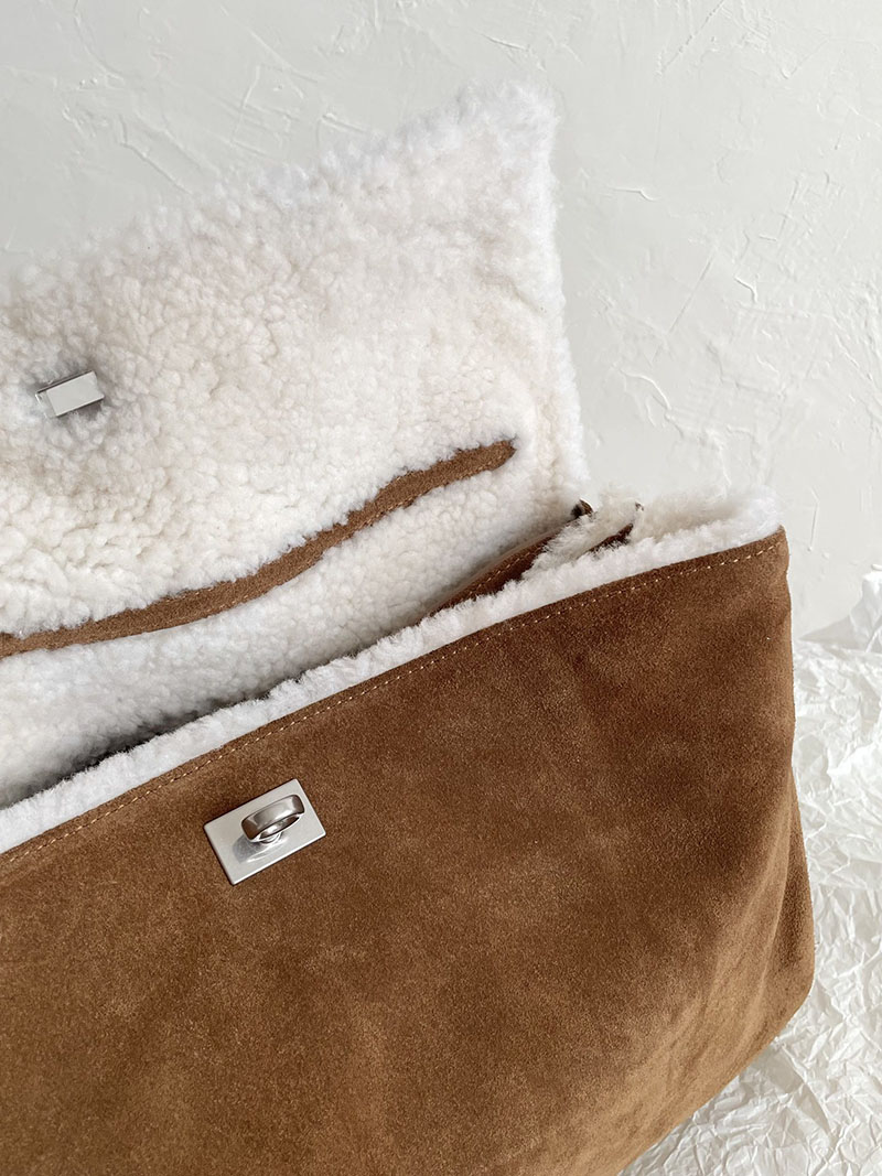 バレンシアガ バッグ 人気 レディース BALENCIAGA ロデオ ラージ シアリング裏地 スエードバッグ ノーチェ/ホワイト 2526679 - 画像 (6)