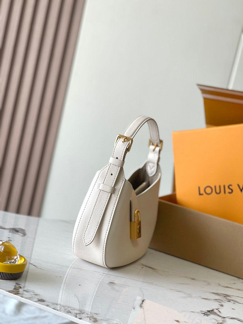 ルイヴィトン バッグ 新作 Louis Vuitton ロウキー・ショルダーバッグ ホワイト M24990 ルイ ヴィトン ロウキー ショルダー - 画像 (9)