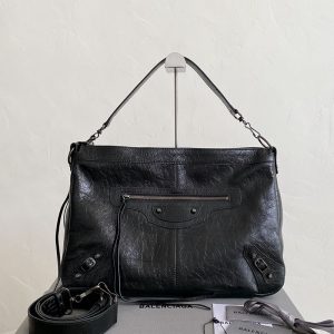 バレンシアガ バッグ 人気